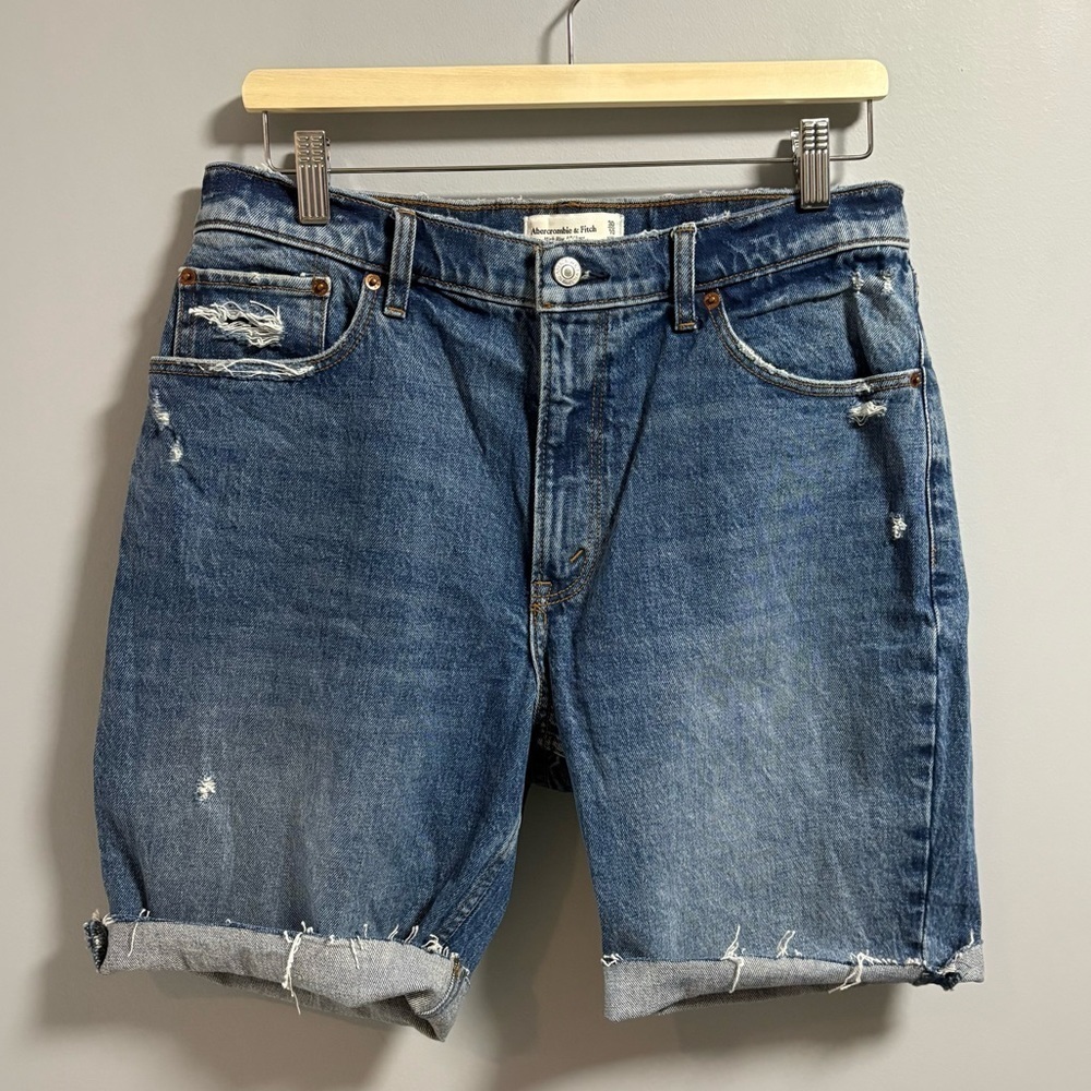 Abercrombie High Rise 9" Short